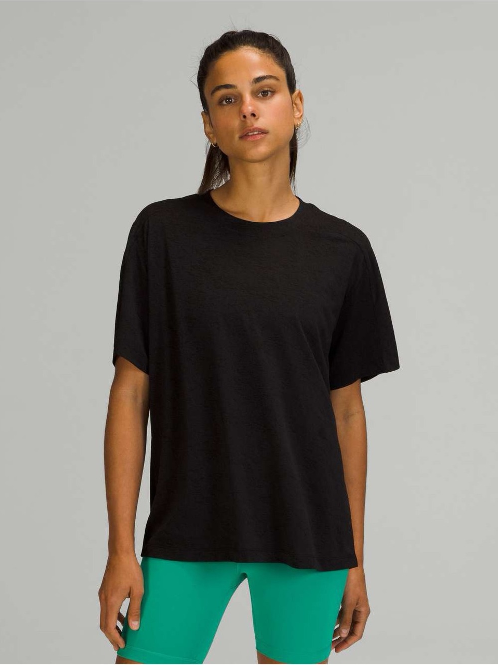 Lululemon Crew Neck Training Short Sleeve Shirt Black size 10